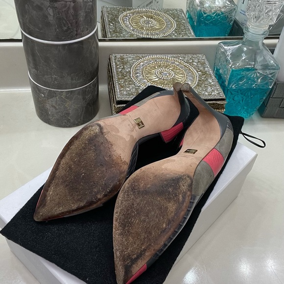 Hugo Boss - Picture 6 of 7